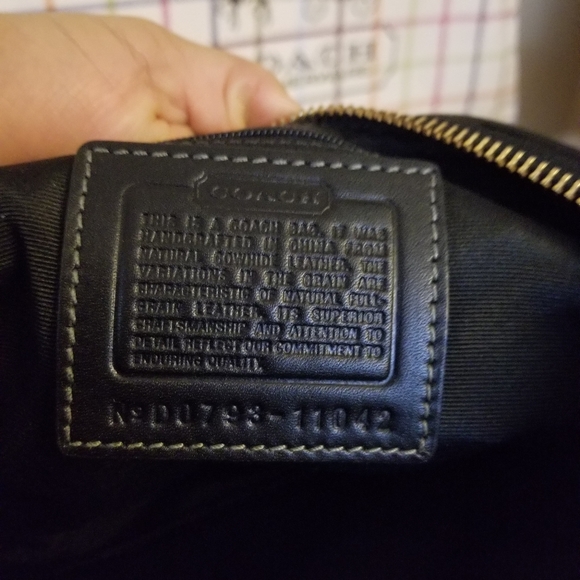 Purse - Picture 2 of 5